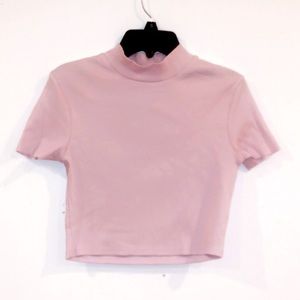 Light pink mock neck short sleeve top 👚